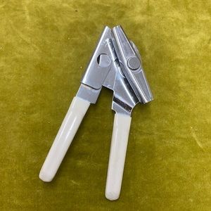 Vintage can opener